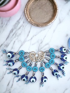 พวงกุญแจ DAFNI BIG PAZAR Evil Eye Bead Carabiner - โลหะแฟชั่นพร้อมปลายเคลือบสีแบบพิเศษ รูปทรง 3 มิติ และการพิมพ์ลายนูน - Product Image 1