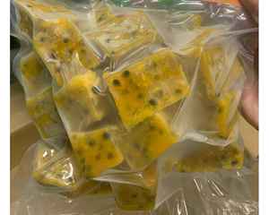 เนื้อเสาวรสแช่แข็งคุณภาพสูงสีสดใสและความเป็นกรดตามธรรมชาติเนื้อเสาวรสแช่แข็งเวียดนามพร้อมส่งออก - Product Image 3