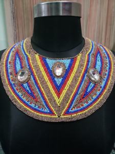 Collar de Perlas de Vidrio Multicolores Africanas Bordadas a Mano, Estilo Vintage, para Bodas, Compromisos, Fiestas, Personalizado, con Forma de Mariposa - Product Image 3