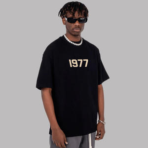เสื้อยืดผู้ชายไซส์ใหญ่พิเศษเสื้อฮิปฮอปแนวสตรีทระบายอากาศได้ดี - Product Image 1