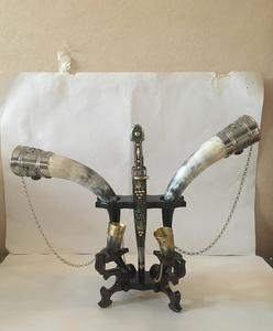 Chope à bière décorative en laiton et corne de couleur naturelle, cadeau idéal, corne à boire viking, verre, accessoires de cuisine, chopes viking, la plupart - Product Image 1