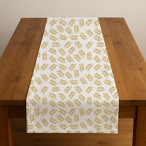Chemin de table en coton classique Tissu texturé doux élégant et durable pour les repas de tous les jours - Product Image 3