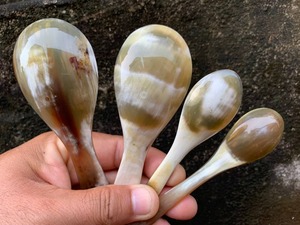 Cuillère en corne de style animal poli de qualité supérieure fait à la main dernière conception ustensile de cuisine en corne naturelle pour la décoration de la maison sucre - Product Image 4