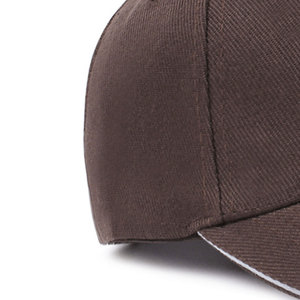 Gorra de Béisbol de Alta Calidad con Visera Curva Personalizada, con Logotipo Bordado o Impreso, Colores y Logotipo Personalizados, Hecha en Pakistán - Product Image 6