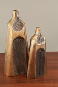 Vase en métal de forme moderne en aluminium avec double finition Top-Trending Home Decor pour chambre à coucher salon occasions de mariage - Product Image 4