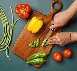 Bloque de cortar de cocina de madera de acacia natural, tabla de cortar, queso y servir hecha a mano para uso doméstico y en restaurantes - Product Image 2