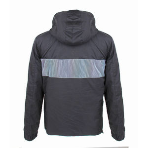 Vestes coupe-vent durables à la mode, fabriquées sur mesure, adaptées au streetwear décontracté et aux aventures de randonnée en plein air - Product Image 2