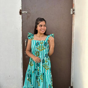 Hot Sale Stylish Antique Bohemian <b>Women</b> Ladies <b>Maxi</b> Casual <b>Dresses</b> <b>for</b> Beach Party Wearing Designer Straight Stylish <b>Maxi</b> <b>Dress</b> - Product Image 1