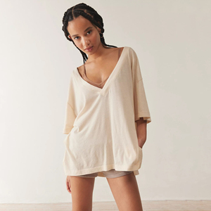 Camiseta de cuello ancho de gran tamaño para mujer, de algodón 100% Premium ropa de calle, camiseta en blanco de diseñador urbano, camisetas con estampado de gráficos y logotipo personalizado - Product Image 1