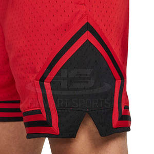 Short de basket classique Summer Fitness Respirant Mesh Short de basket-ball personnalisé de base pour hommes - Product Image 6