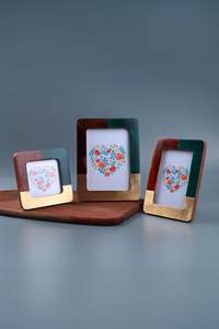 Cadres photo en résine de qualité supérieure, fabriqués à la main, magnifiques et écologiques pour la décoration de la maison - Product Image 3