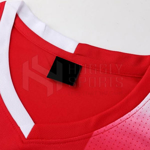 Ropa de fútbol de color personalizada de calidad superior Último diseño Nuevo estilo Uniforme Venta en línea - Product Image 3