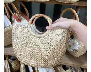 Bolsa de jacinto de agua hecha en Vietnam para trajes de estilo costero Bolsa de jacinto de agua disponible a granel para cadenas minoristas en todo el mundo - Product Image 2