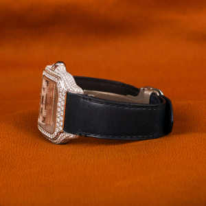 Montre en diamant de luxe avec ceinture en cuir bleu Moissanite ronde coupe demi glacé classique Date romaine Caractéristiques cadran carré de 41mm - Product Image 2