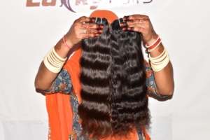 Extensions de cheveux humains vietnamiens noirs naturels de haute qualité cuticule non transformée alignée Double trame vague lâche faisceaux bruts - Product Image 6