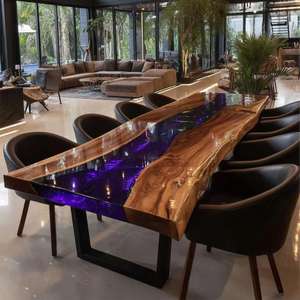 Mesa de Comedor de Resina con Borde Natural Fabricada en India para Espacios Interiores Creativos, Disponible con Calidad y Precio de Exportación - Product Image 1