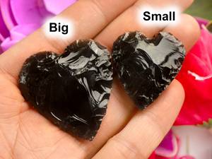 Naturel Noir Obsidienne Coeur Cristal Guérison Briolette Lâche Facettes Pierres Précieuses Obsidienne Croissant Sculpture Coeur Forme Pendentif Lot - Product Image 3