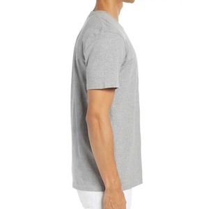 Camiseta Gris Tri-Blend con Estampado de Calentador, Precio al por Mayor con Envío Incluido - Product Image 4