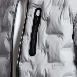 Elegante Chaqueta larga para hombre con ajuste cómodo y material resistente al agua para protección contra todo tipo de clima - Product Image 6