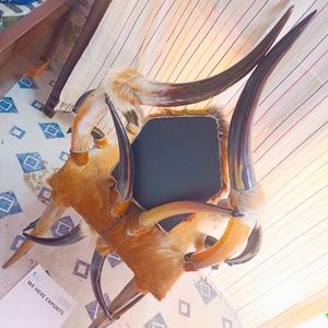 Silla de cuerno de búfalo hecha a mano con tapicería de piel natural, muebles de acento rústico único para el hogar, oficina, salón, decoración de lujo - Product Image 4