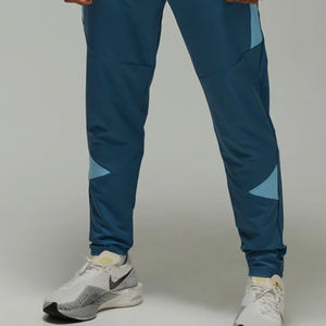 Conjunto de Sudadera con Capucha y Pantalones de Chándal de Forro Polar para Hombre, Estilo Urbano, Dos Piezas, Invierno, Venta al por Mayor 2026 - Product Image 4