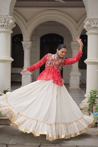 Navratri Spécial Kora Coton Et Georgette Avec Bandhani Imprimer Et Kutchi Travail Lehenga Choli Vente En Gros Usine Fabricant - Product Image 5