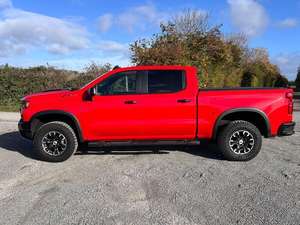 CHEVROLET SILVERADO ZR2 USADO CON VOLANTE A LA IZQUIERDA/DERECHA - Product Image 2