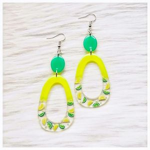 Ensemble collier et boucles d'oreilles en résine faits à la main élégants pour femmes, pour les fêtes et les tenues décontractées, boucles d'oreilles en résine, moule pour boucles d'oreilles en résine - Product Image 2