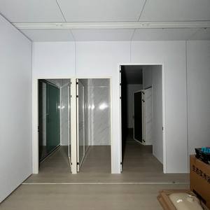 Cadre blanc personnalisé de 40 pieds en blanc ange Deux chambres à <span class=keywords><strong>coucher</strong></span> Trois salles de bain <span class=keywords><strong>et</strong></span> <span class=keywords><strong>dressing</strong></span> Maison extensible à toit plat - Product Image 3