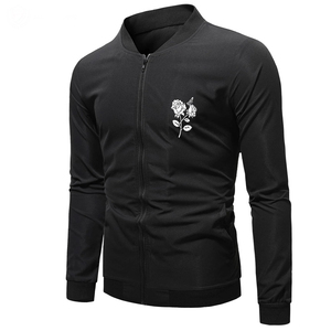 Confortable meilleure qualité Street Wear Bomber Jacket Nouveaux hommes élégants Couleur noire Vente chaude Bomber Jackets - Product Image 3