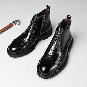 Chaussures brogues en daim souple avec bords perforés et semelle légère, chaussures décontractées pour hommes, chaussures tendance - Product Image 5