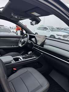 SUV de 7 Plazas, Grande, 3 Filas, Motor Turbo 2.0T, Auto Familiar Definitivo, Caja de Cambios Automática, Volante a la Izquierda, Interior de Tela Oscura, R18 - Product Image 5