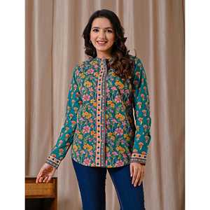 Blusa de Algodón Estampada Verde Oscuro con Botones Frontales y Característica Transpirable - Product Image 3