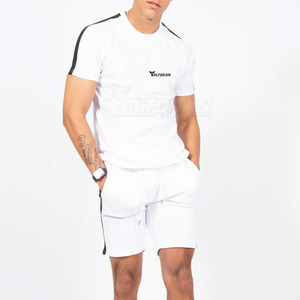 Ensemble T-shirt et short pour homme 100% coton, coupe ajustée, motif uni, séchage rapide, respirant, élégant, personnalisable pour l'été - Product Image 5
