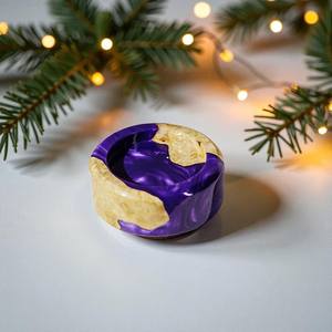 Porte-bougie artisanal en résine et bois, forme personnalisée, pour la décoration de la maison et les intérieurs de luxe - Product Image 3