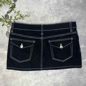 กางเกงยีนส์ขาสั้นทรงวินเทจ - Product Image 5