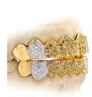 Moissanite Grillz sur mesure taillée en diamant faite à la main en or rose 10K 14K or bijoux invisibles pour le perçage des dents