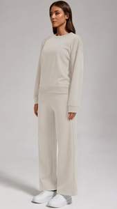 Tenue confortable automne hiver 2 pièces pour femmes sweat surdimensionné et pantalon de survêtement avec poches bouton décoration hauts longs - Product Image 4