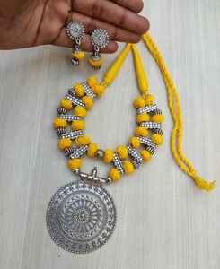 Cuentas de plata oxidadas alemanas hechas a mano con colgante redondo y Bola de hilo de algodón collar de hilo ajustable para mujer - Product Image 4