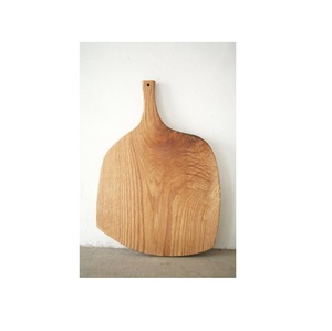 เขียงไม้อะคาเซียเหมือนเครื่องใช้ในบ้านทำจากไม้ที่มีรูปร่างสวยงาม - Product Image 1