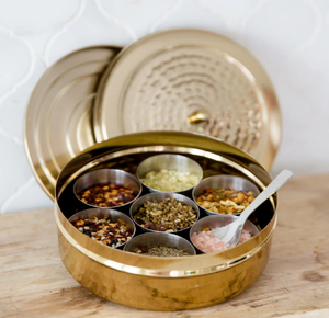 Boîte à épices en laiton personnalisée pour la cuisine boîte d'assaisonnement boîte Masala Dabba meilleure vente vente - Product Image 6