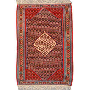 Un kilim persa Sanandaj único de su tipo, de 1,57 m x 1,18 m - Product Image 1