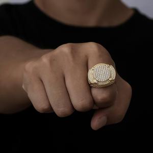 Bague Classique Hip Hop pour Homme de Qualité Supérieure, Plaqué Or 18K Certifié, Sertie de Zircons Cubiques, Très Vendue - Product Image 4