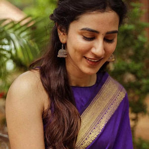 ชุดผ้าไหมชุดคอสเซียสีทองดีไซน์สวยสง่าสำหรับงานปาร์ตี้แบบดั้งเดิมในฤดูหนาวของขวัญแฟชั่น - Product Image 1