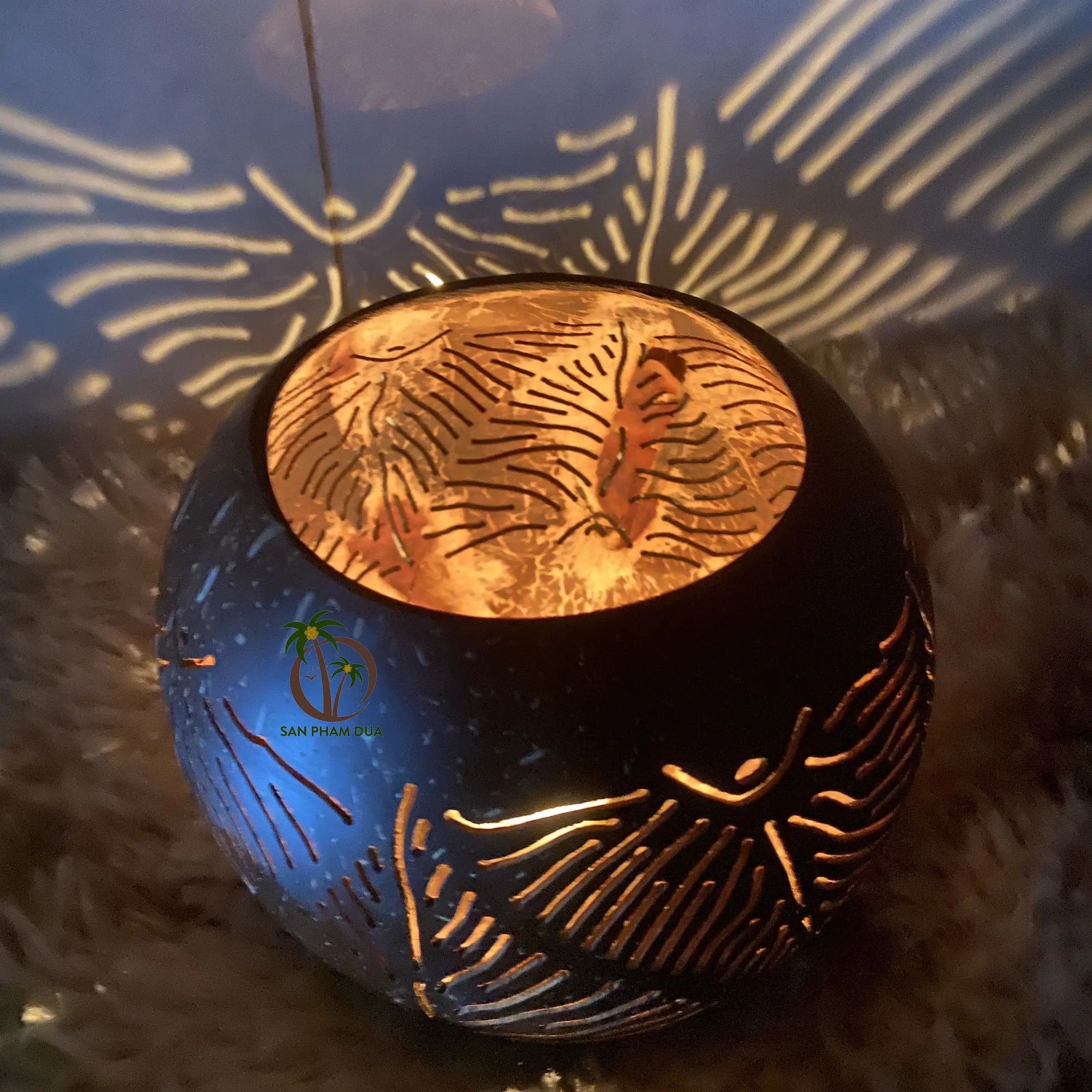 COCONUT SHELL LAMP COCONUT LAMP DEKORATION HÄNGENDE LAMPE NIGHT LIGHT HAND AUS VIETNAM GESCHNITZT