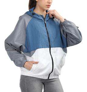 Chaqueta Cortavientos con Capucha Personalizada para Mujer, Impermeable, 100% Poliéster, Cierre de Cremallera, Talla Grande, Ropa de Abrigo para Invierno - Product Image 3