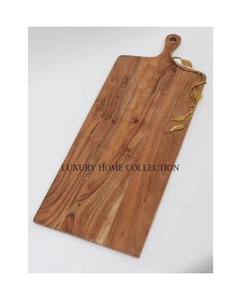 Planche à découper en bois artisanal fabriquée à partir de bois dur durable pour un mélange de beauté, de fonctionnalité et de longévité - Product Image 1
