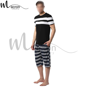 Ensembles d'été pour hommes 2025 avec prix de gros, respirants, design unique, col rond, style doublé, tissu doux de qualité supérieure - Product Image 4