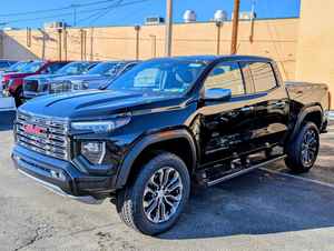 Penawaran Super Spesial 2026 G <span class=keywords><strong>M</strong></span> C Can-yon De-nali Four Wheel Drive Crew Cab, TurboMax ™   2.7L Turbo I4 - Product Image 3