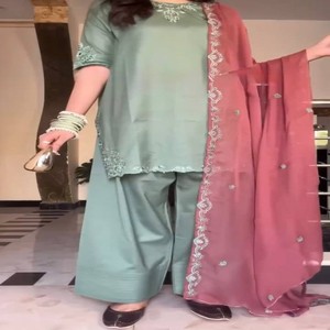 Đầy đủ khâu dân tộc farshi phù hợp với thiết lập tự nhiên Crepe kurti với lót, nặng vải <span class=keywords><strong>salwar</strong></span> & Chủ Đề Làm việc georgette dupatta - Product Image 2